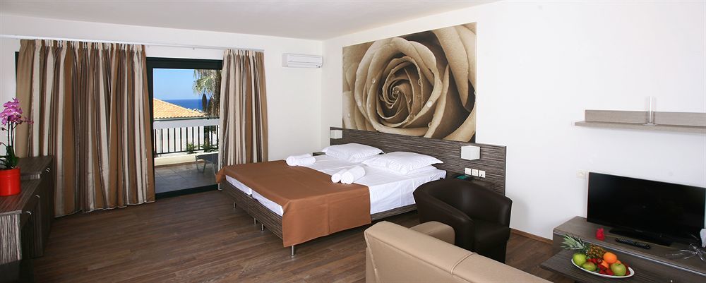 Eurohotel Katrin Hotel & Bungalows (Adults Only) Heraklion Exterior foto